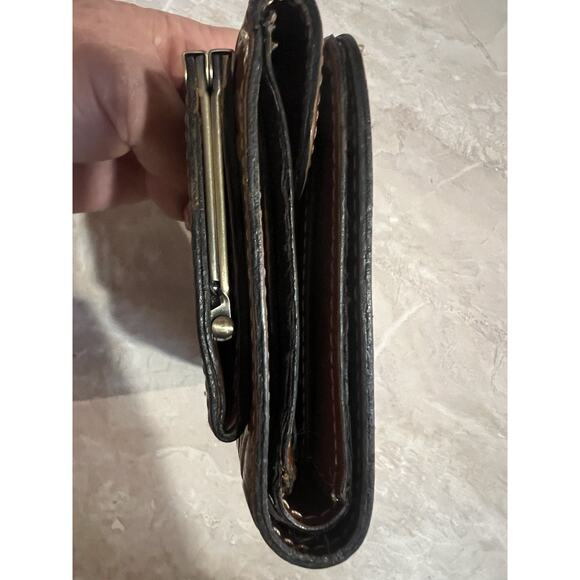 Patricia Nash Reiti Brown Tooled Leather Bifold Wallet - Picture 12 of 13